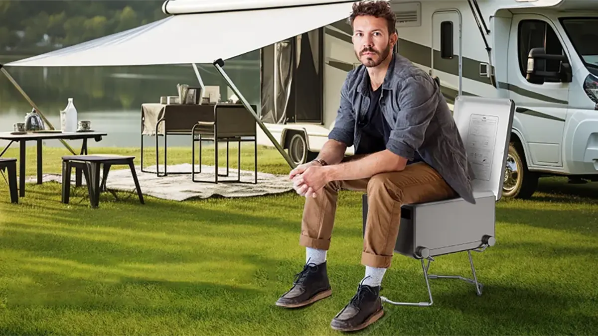 Self-contained toilet comfort