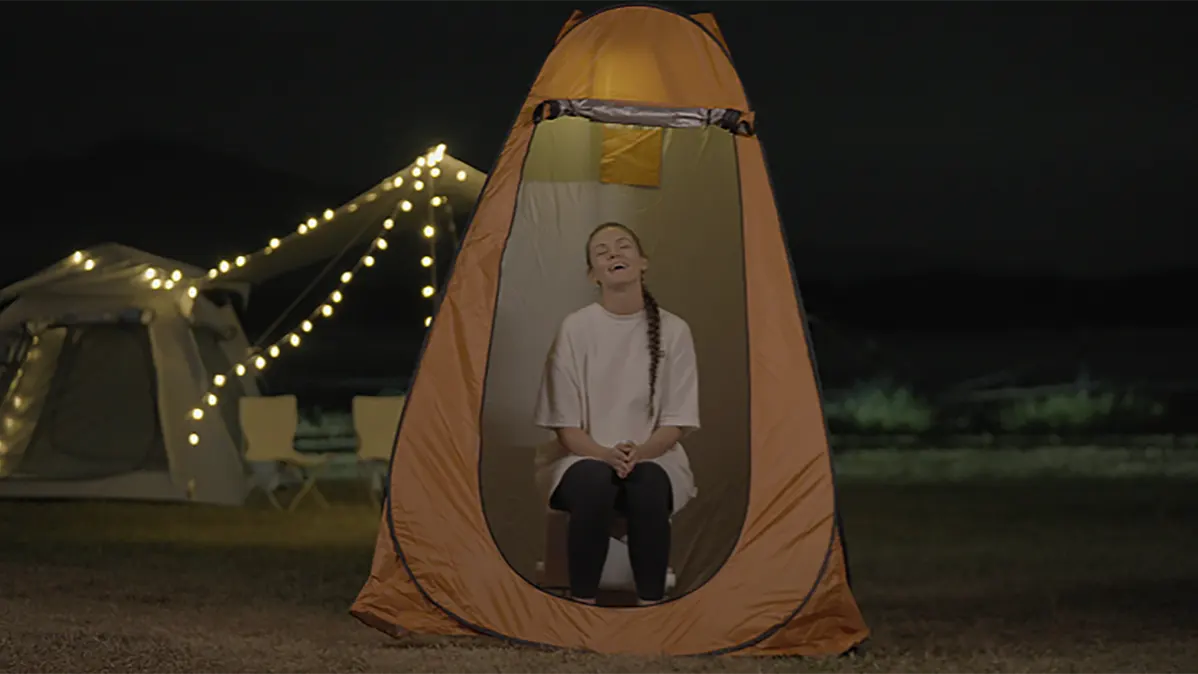 Modiwell outdoor portable toilet with a privacy tent
